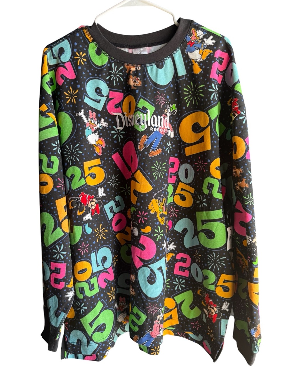 NWT Disney Parks Disneyland Resort 2025 Mickey and Friends Spirit Jersey Size XL
